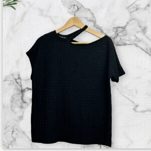 Gibsonlook Asymmetrical Short Sleeve Cut Out Top Size Large